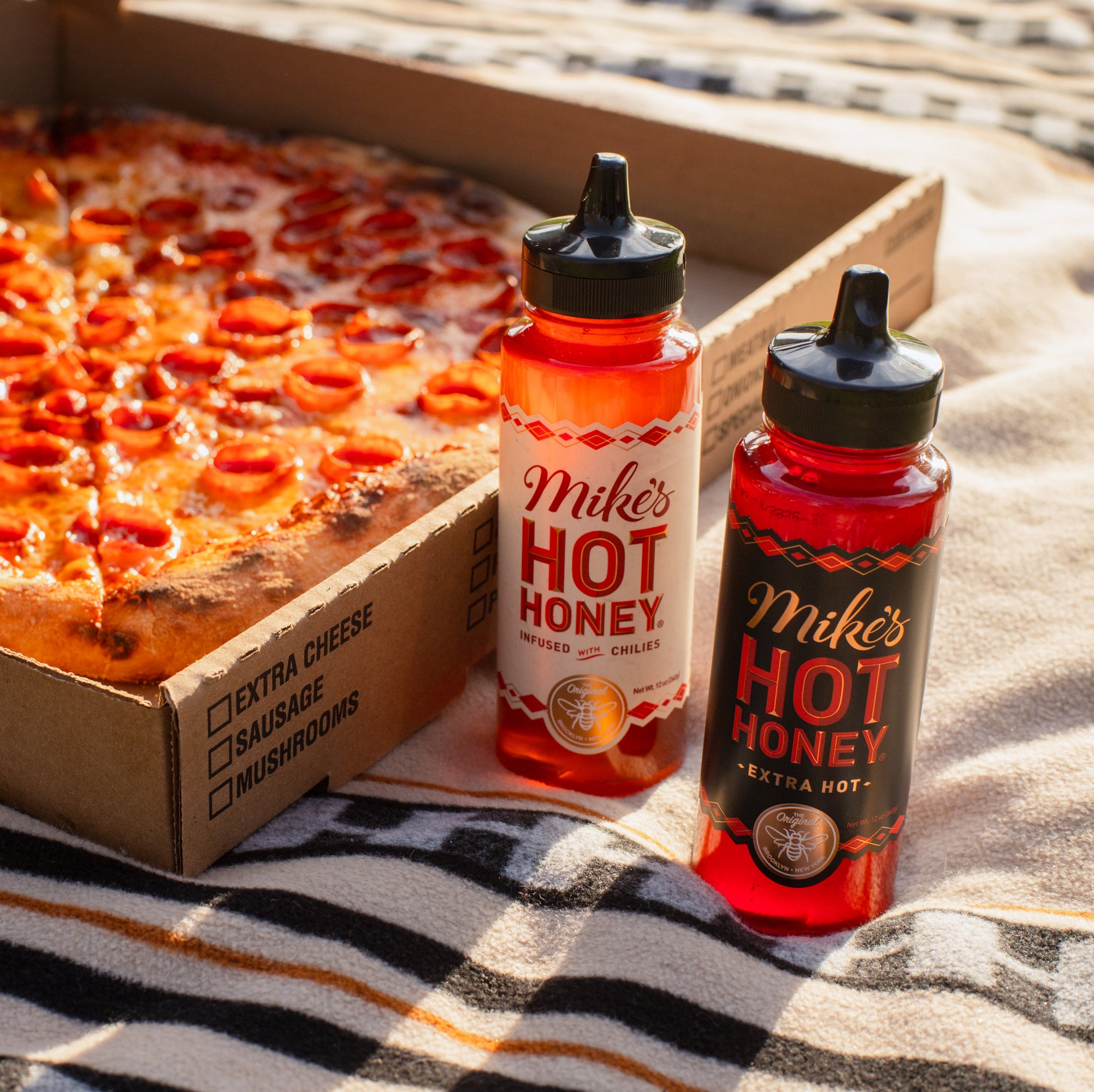 Honey Gift Set Tote Bag - With Recipe Book | Mike's Hot Honey